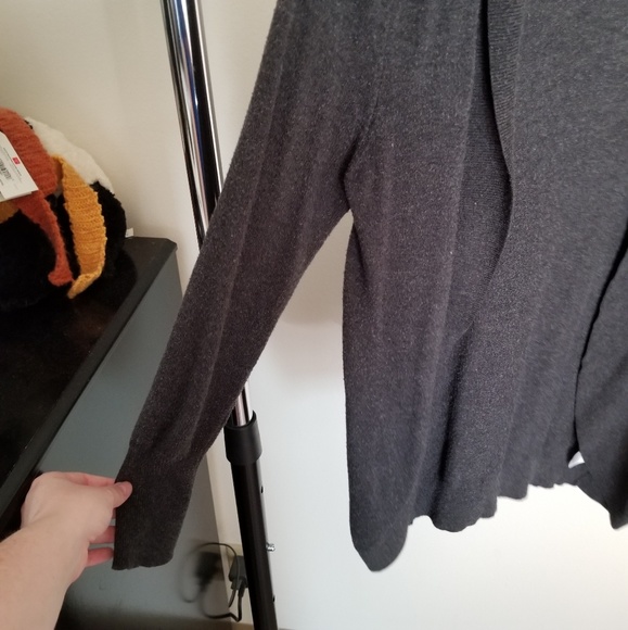 Cardigan - Picture 3 of 4